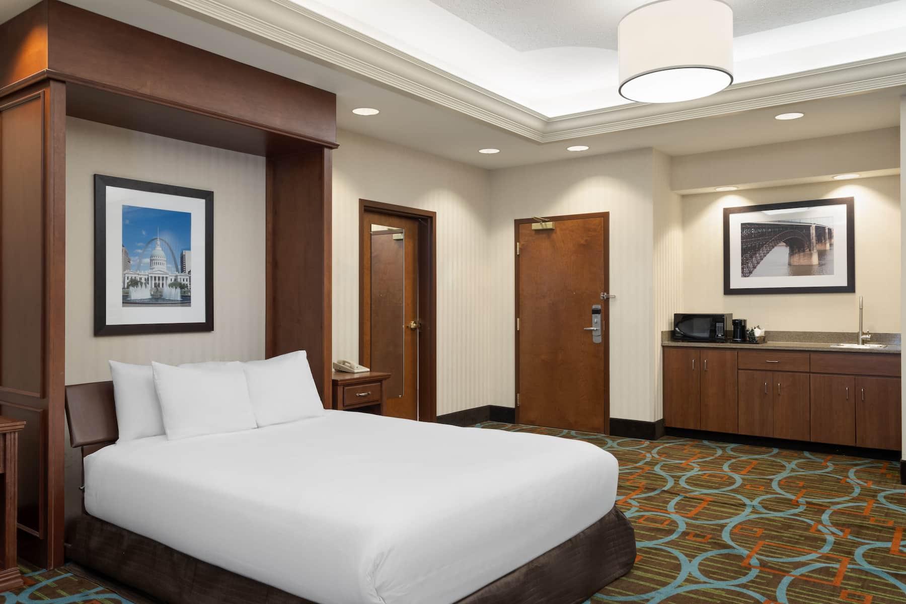 מלון Saint Ann Wingate By Wyndham St Louis Airport מראה חיצוני תמונה